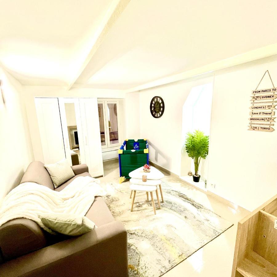 Studio Proche De Paris, Versailles Et La Defense Chaville Luaran gambar